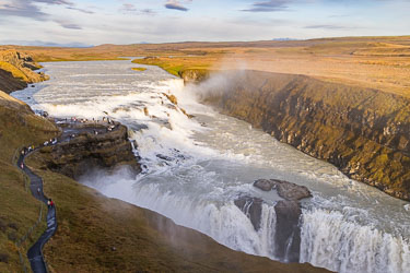 2026-10-11-R5II-Island-501.jpg
