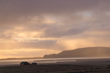 2026-10-11-R5II-Island-740.jpg