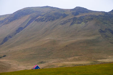 2026-10-11-R5II-Island-749.jpg