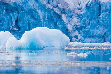 Isbreer - Noen opplevelser fra de mange isbreer på Svalbard