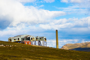 Rester fra gruvedriften, i Skjæringa 2022-08-11-R5-Dag-1-Longyearbyen-22.jpg